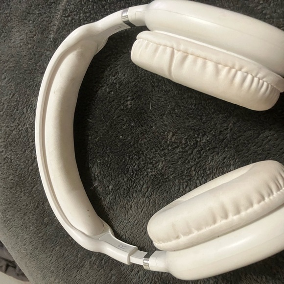 SoundPlay Foldable Wireless Bluetooth Headphones-Used - Picture 3 of 6